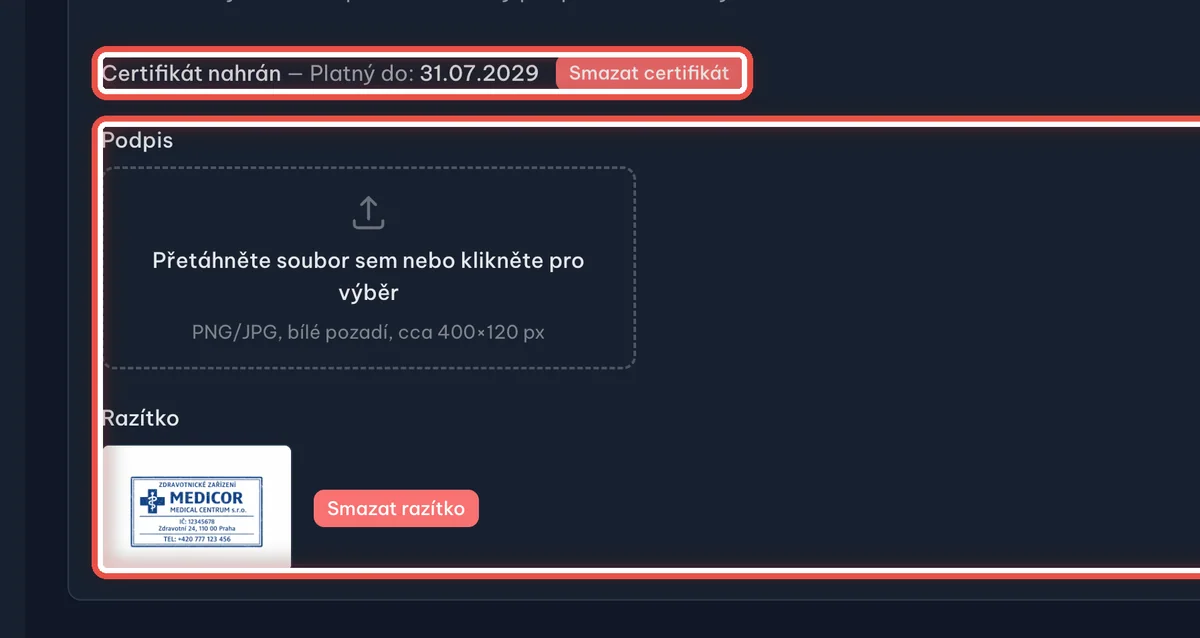 Zblízka — Podpis dokumentů a razítko: Nahrajte Razítko — obrázek přetáhněte do rámečku nebo do rámečku klikněte a soubor vyberte. Doporučujeme razítko, na kterém je rovnou i váš podpis; nedělte to na dva obrázky.